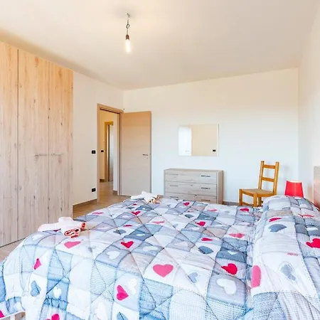 Badolato Apartments 아파트 *