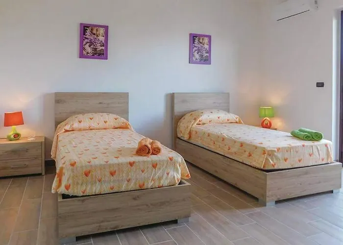 Apartman Badolato Apartments *